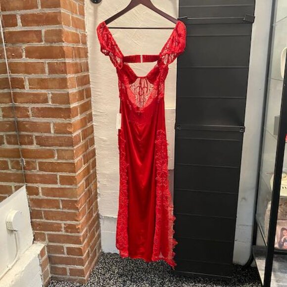 Casey Maxi Dress - Picture 3 of 15